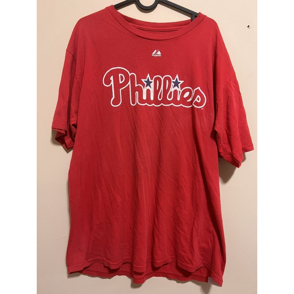 Phillies MajesticMen's red T-shirt with an inscription Size L